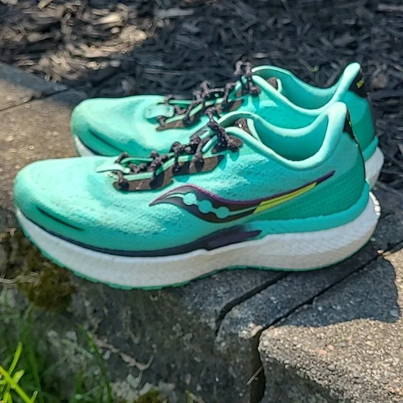 Saucony Triumph 19 W size 7 - Picture 4 of 14